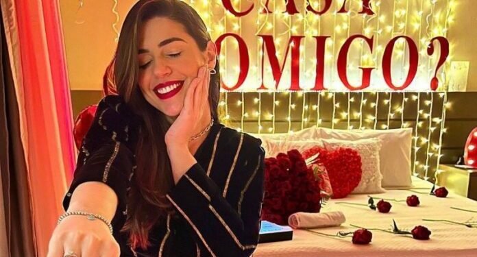 Vivian Amorim revela que foi pedida em casamento: ‘Vou casar com o amor da minha vida’