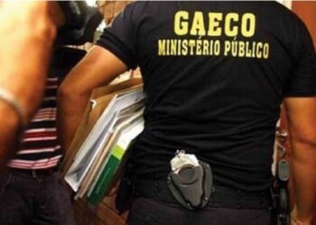 Policiais Militares são presos em Manaus suspeitos de extorsão e obstrução de Justiça