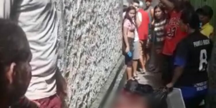 Vídeo: Tiro pra tudo que é lado em beco no Japiim mata homem, cachorro e deixa um baleado