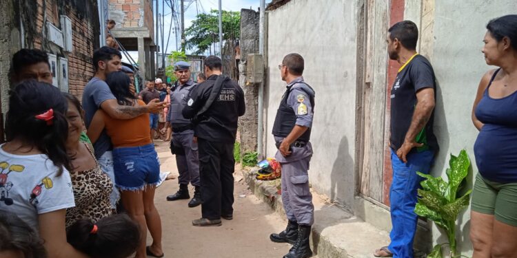 Pedreiro é encurralado e executado no Petrópolis, em Manaus