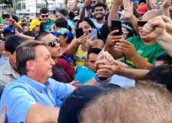 Vídeo: amazonenses gritam “mito” durante Marcha para Jesus com Bolsonaro