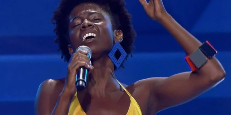 Ex-The Voice foi presa acusada de torturar criança em Goiás