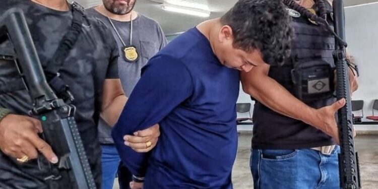 Um dia após se entregar para não ser executado, “Feroz” afirma que não matou PM em Manaus