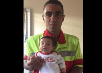 Gari demitido por brincar no trabalho é pai de recém-nascido, tem mais 4 filhos e esposa para sustentar