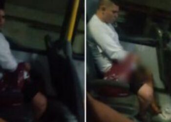 Entregador de panfleto religioso se masturba dentro de ônibus em Manaus