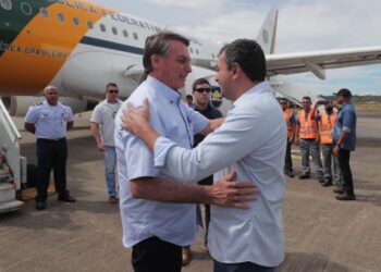 Wilson Lima recebe Bolsonaro que participa da Marcha para Jesus em Manaus