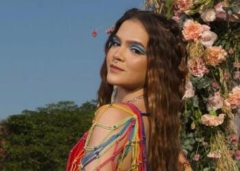 Mel Maia faz festão de maioridade com pouca roupa, shot e 300 convidados: ‘menininha cresceu’