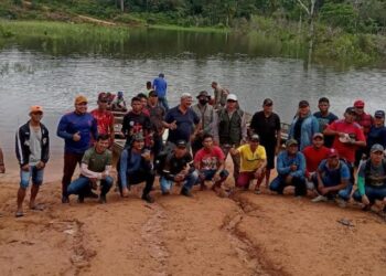 Pescadores do interior do AM realizam curso e aprendem a fazer contagem de Pirarucu