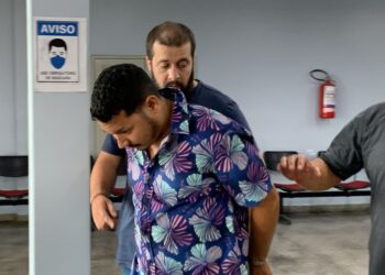 Homem que ajudou na fuga dos pistoleiros de PM da reserva é preso em Manaus