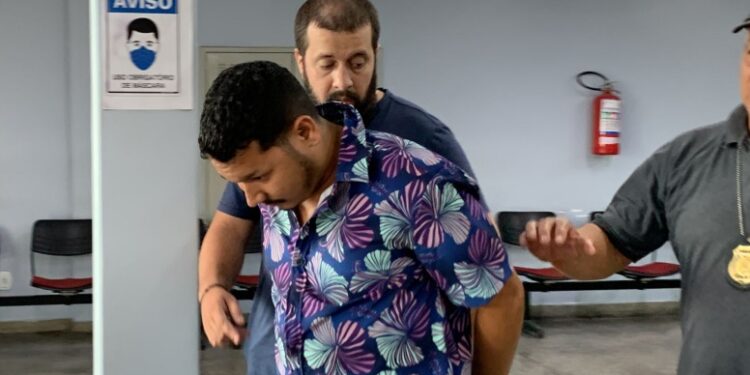 Homem que ajudou na fuga dos pistoleiros de PM da reserva é preso em Manaus