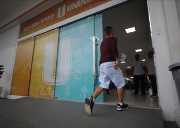 Em dois dias, concurso da Sefaz registra total de 40,6 mil faltosos, aponta FGV