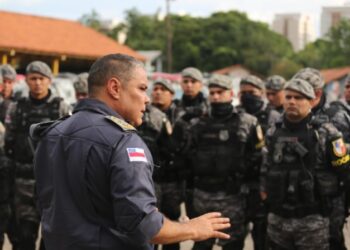 PMs saem às ruas de Manaus durante ‘Operação Inquietação’ para combater criminalidade
