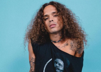 Vitão é atacado e recebe comentários homofóbicos após questionar a própria sexualidade