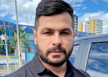 Blogueiro e vereador Carpê anuncia candidatura a deputado e pede votos no Whats: “Eu acredito”