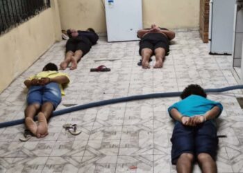 Gato Preto, Luxúria, Piloto e Carleandro vão ver o Sol nascer quadrado em Manaus