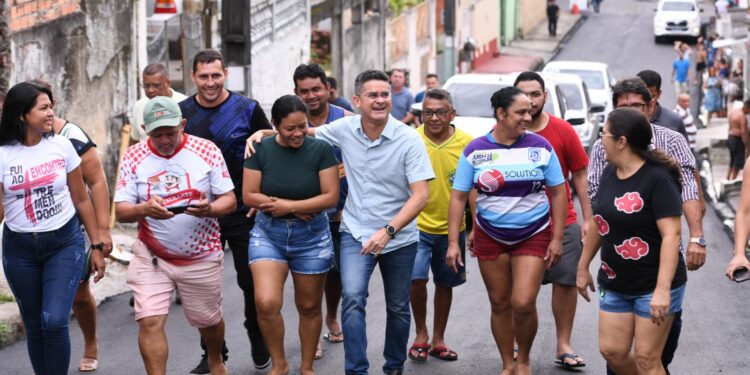 Gestão do prefeito David Almeida é aprovada por 82% dos manauaras, diz pesquisa