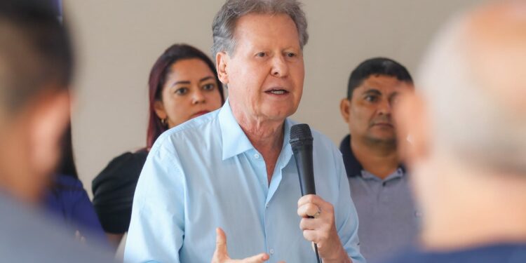 Em Presidente Figueiredo e Balbina, Arthur Virgílio ouve pedidos de ajuda para tirar município do esquecimento