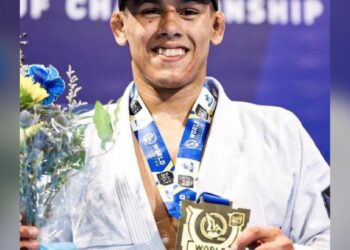 Lutador amazonense conquista título mundial de jiu-jitsu aos 18 anos