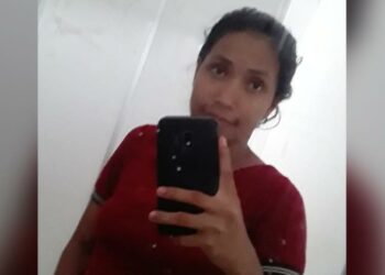 Mulher desaparece de casa misteriosamente com a filha e deixa família em desespero em Manaus