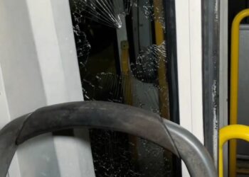 Motorista da linha 026 fica com a vida na mira de uma arma durante assalto em Manaus