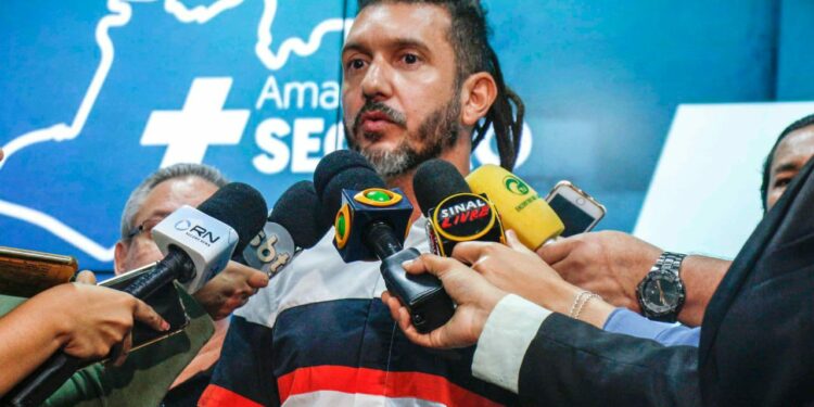 Bandido que se vestiu de militar do EB e assaltou turistas no Museu da Amazônia é preso