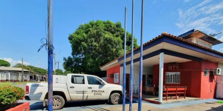 Mãe é presa por omitir estupro da filha de 6 anos para salvar companheiro no AM