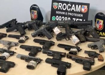 Rocam aprende mais de 20 armas falsas usadas por criminosos em Manaus