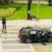Motorista se distrai com ‘carinho’ ao volante e quase perde o membro ao bater o carro