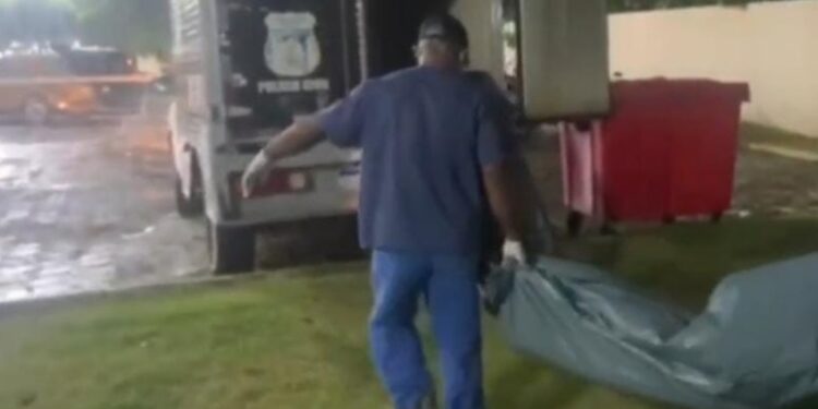 Menino de 11 anos morre enforcado durante brincadeira com punho de rede em Manaus