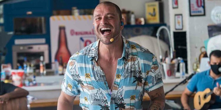 Diogo Nogueira chega em Manaus para show ‘Samba de Verão’, no Studio 5, dia 9 de julho