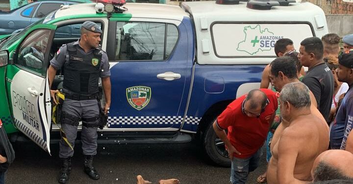 Vídeo: ‘Bibi’ do Armando Mendes é perseguido e executado a tiros no meio da rua