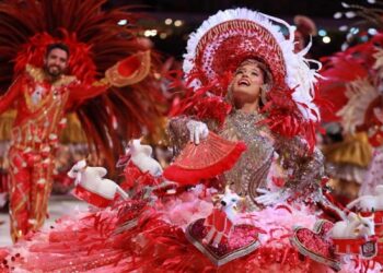 Parintins: Garantido finaliza última noite com expectativa do bicampeonato