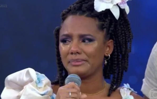 Grávida, Jéssica Ellen critica júri do Dança dos Famosos e curte tweet: ‘Ridículos’