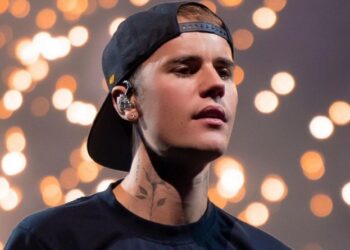 Justin Bieber é isolado após pegar bactéria de carrapatos