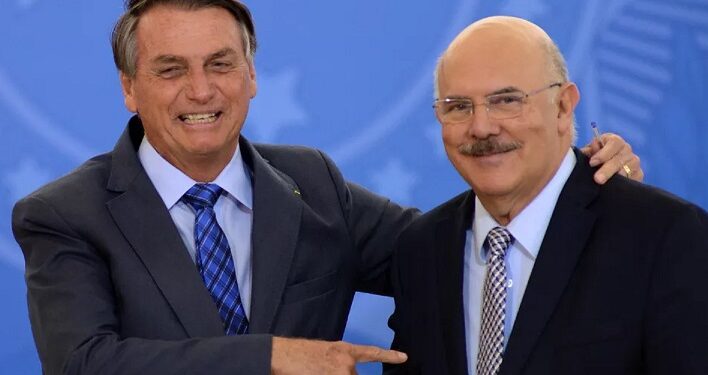 Ex-ministro do MEC Milton Ribeiro e pastores ligados a Bolsonaro são presos pela Polícia Federal