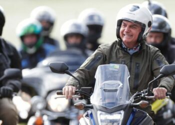 Bolsonaro vem a Manaus dia 18 participar de motociata