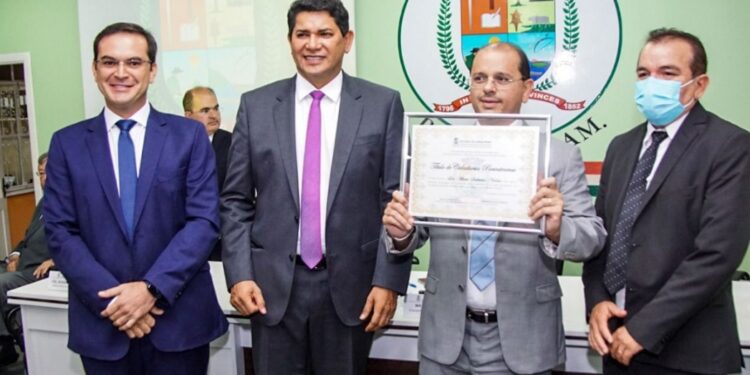 Presidente da Samel, Luis Alberto Nicolau, recebe título de cidadão parintinense nesta sexta-feira