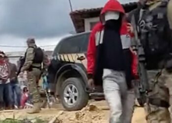 Suspeito no desaparecimento de Dom e Bruno leva PF à área onde supostamente estão os corpos