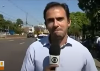 Vídeo: Repórter se enrola ao vivo e confunde ‘horário de pico’ com ‘horário de pic@’