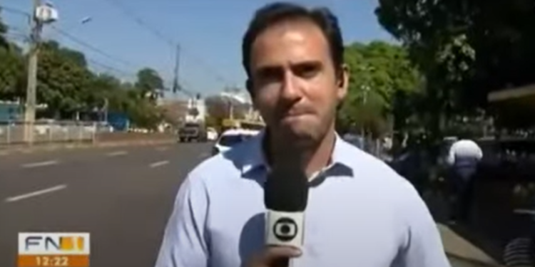 Vídeo: Repórter se enrola ao vivo e confunde ‘horário de pico’ com ‘horário de pic@’