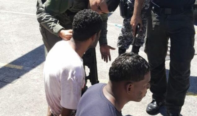 Assaltantes que estavam tocando o terror na praia da Ponta Negra são presos