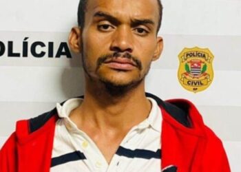 Homem diz que participou da morte de Bruno e Dom e se entrega à polícia