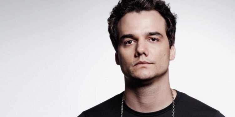 Ator Wagner Moura e grupo do CNJ vão acompanhar buscas por desaparecidos no AM