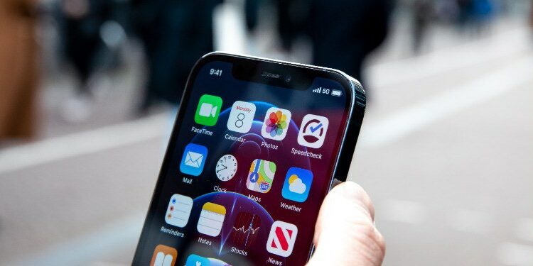 Manaus analisa dois pedidos de instalação de novas estações para tecnologia 5G