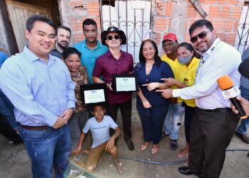 Manaus chega a 100 mil famílias beneficiadas com Tarifa Social e se transforma em líder no quesito no Brasil