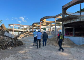 Prefeitura de Manaus acompanha evolução das obras no ‘Local Casa de Praia’