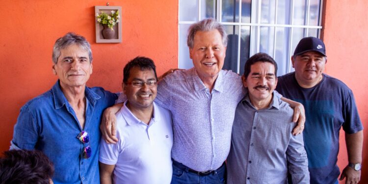 ‘Não quero brasileiro passando fome’, diz Arthur Neto em encontros comunitários neste domingo