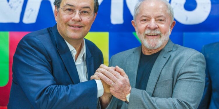 Após ajudar a derrubar Dilma, Braga dá as mãos a Lula e petistas reagem: ‘traidor’