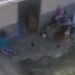 Vizinhos denunciam pai que deixou filha de 4 anos de castigo, ajoelhada no cimento