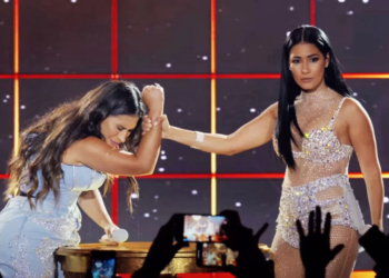 Acabou? Simaria dá unfollow na irmã e logo após Simone diz que não dormiu bem